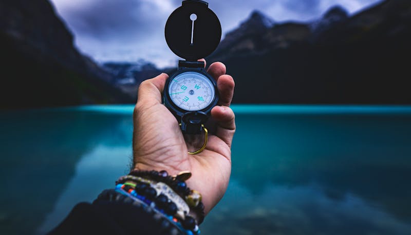 pexels-joshuaworoniecki-3832684 A maximalizmus nem életcél, hanem tünet.
